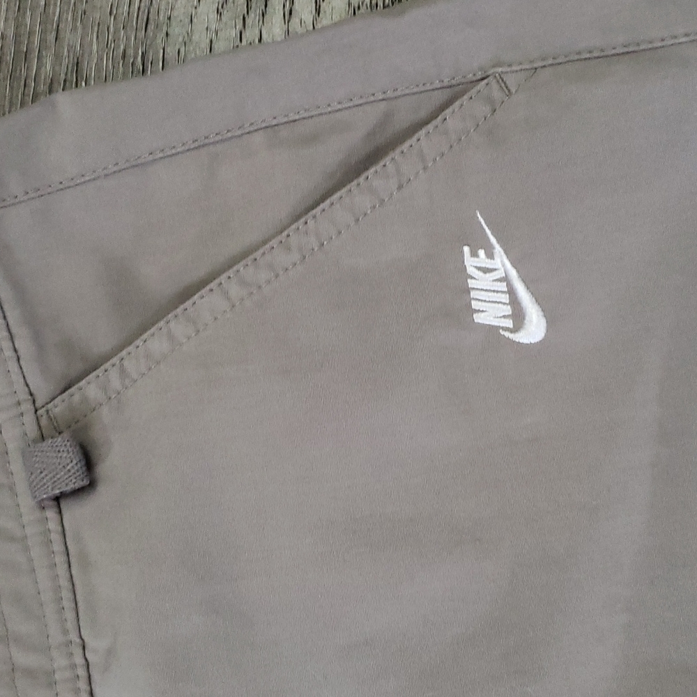 Nike Gray Capris Draw String Hems Size L - image 4